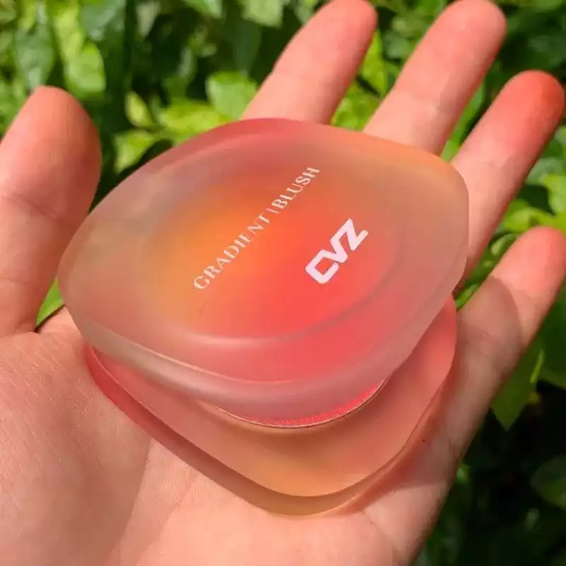 网红爆款可桃渐变腮红盘